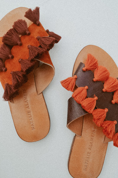 CINNAMON AND BURNT HENNA MISMATCH SLIDE