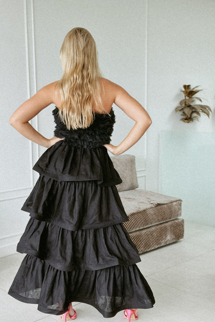 LA DAME MIDNIGHT BLACK SIGNATURE RUFFLE SKIRT