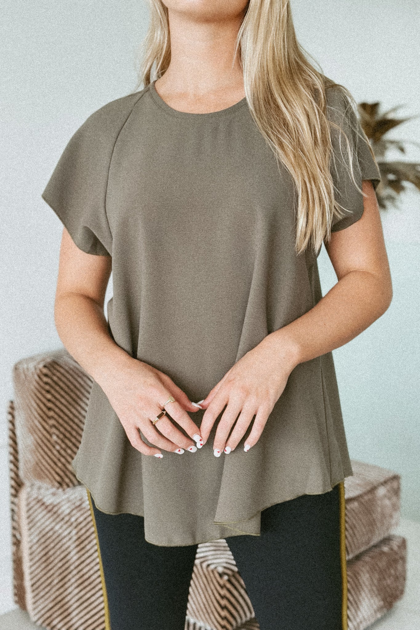 LA DAME TAILORED BLOUSE KHAKI GREEN