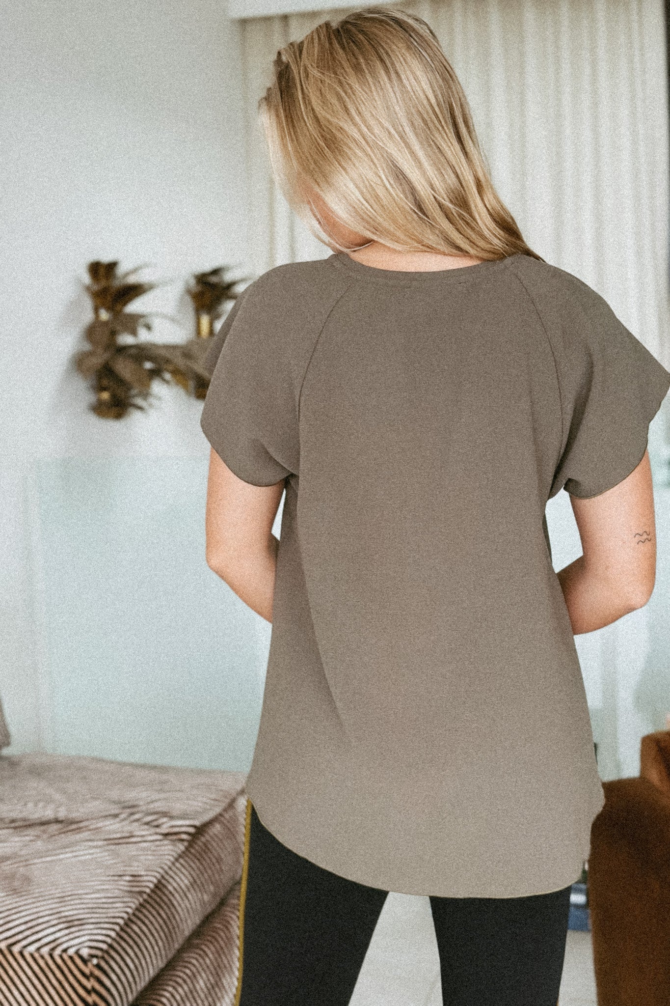 LA DAME TAILORED BLOUSE KHAKI GREEN