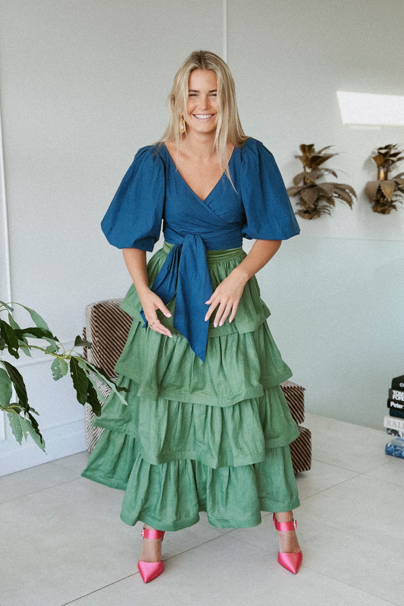 LA DAME FRENCH NAVY WRAP TOP