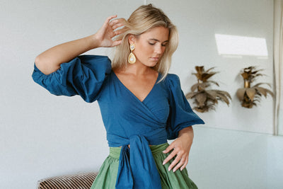 LA DAME FRENCH NAVY WRAP TOP