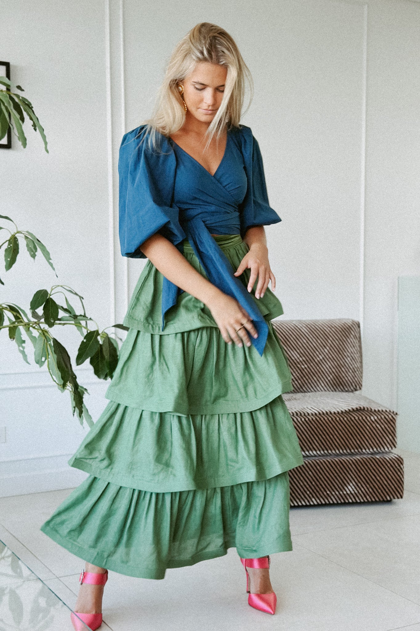 LA DAME KALE GREEN SIGNITURE RUFFLE SKIRT