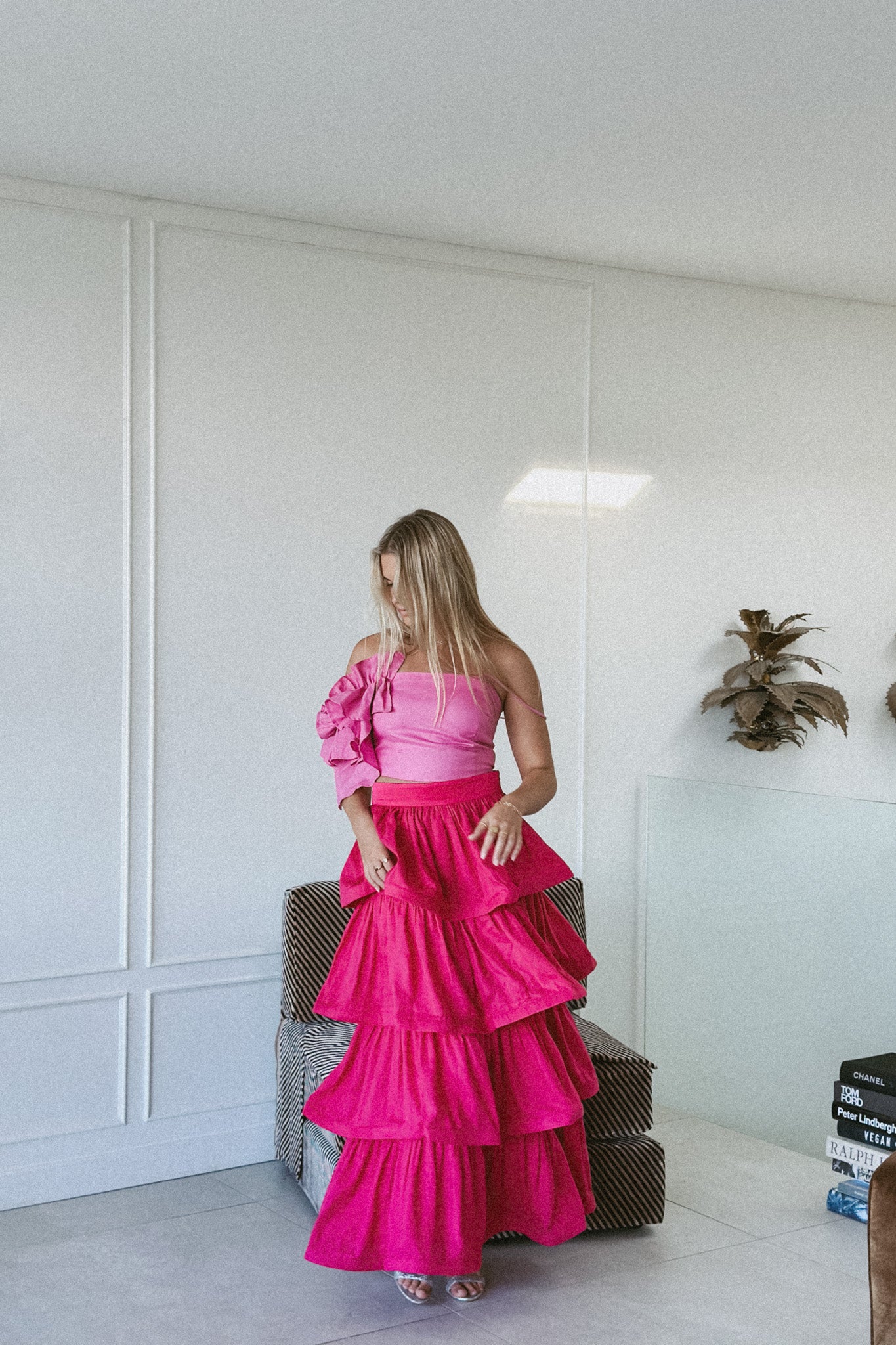 LA DAME PINK SIGNATURE RUFFLE SKIRT