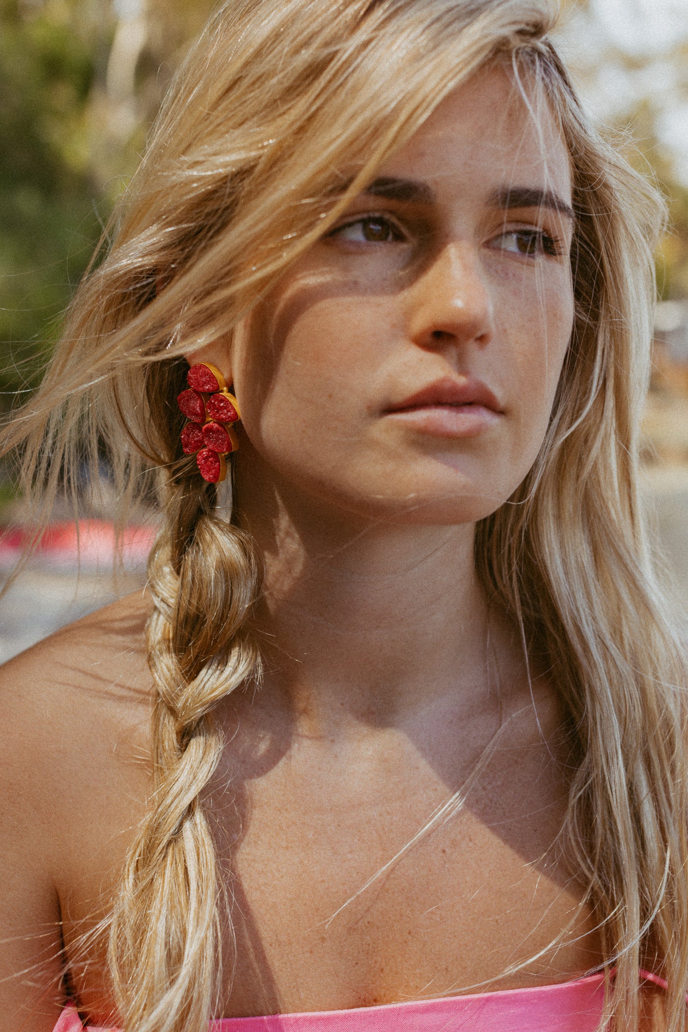 EBONY WINE RED EARRINGS