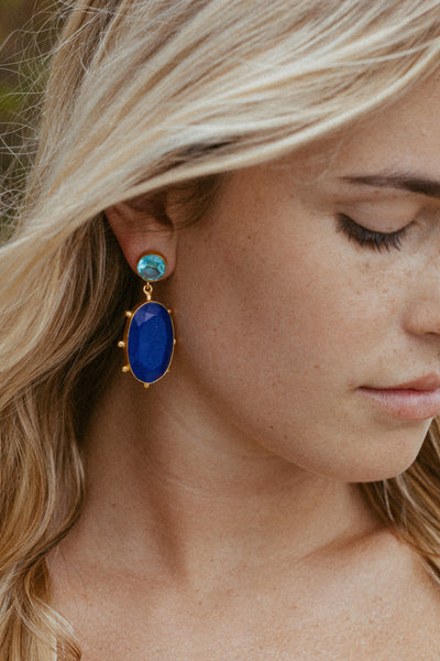 CARRA EARRINGS LIGHT BLUE QUARTZ WITH BLUE ONYX