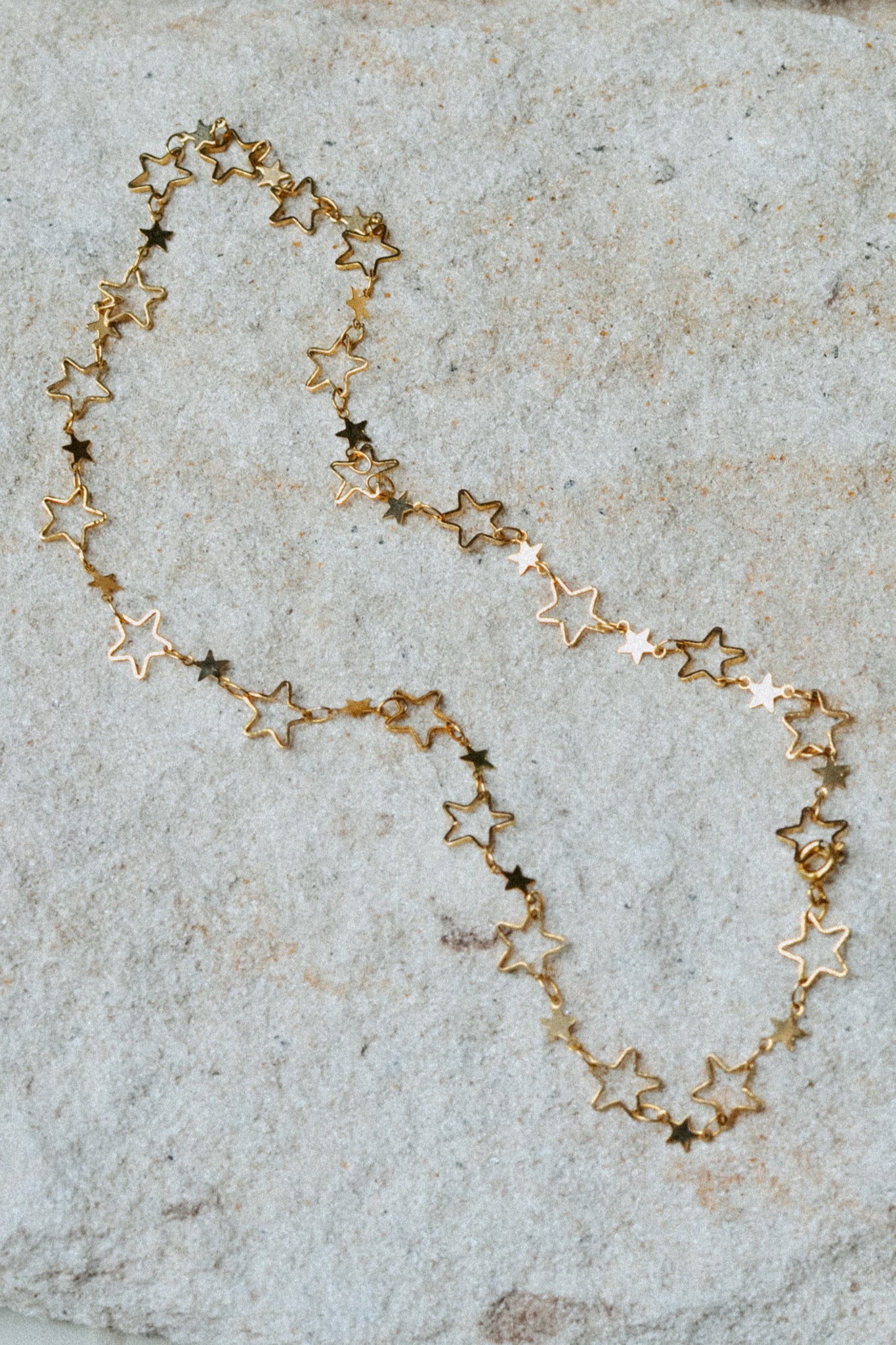 LYLA STAR NECKLACE