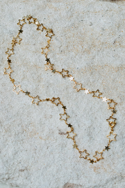 LYLA STAR NECKLACE