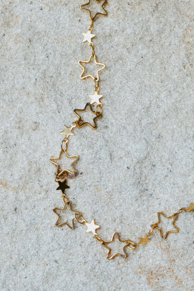 LYLA STAR NECKLACE