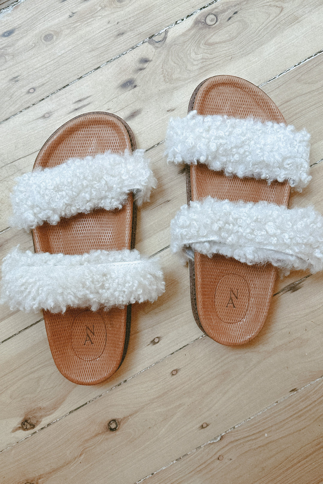 THE SHEARLING CHUNKY SHOE