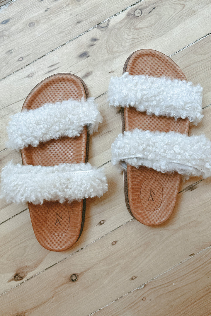 THE SHEARLING CHUNKY SHOE