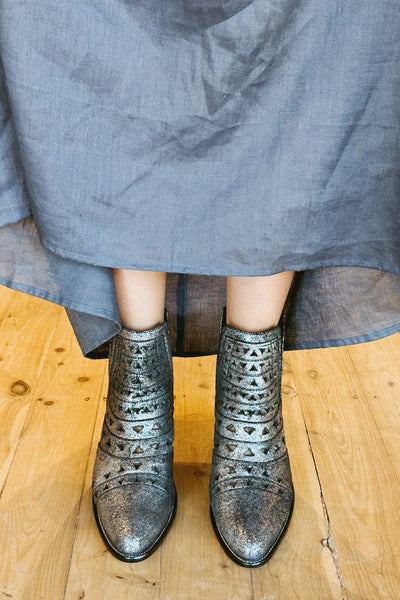 THE COACHELLA BOOT SILVER
