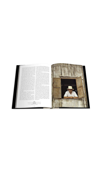 PANAMA: LEGENDARY HATS