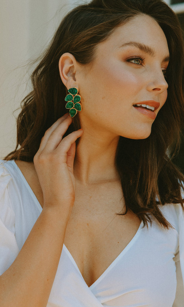 EBONY EMERALD GREEN EARRINGS