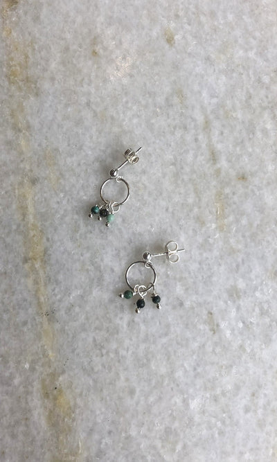 NINA G - EMERALD SILVER CIRCLE EARRINGS