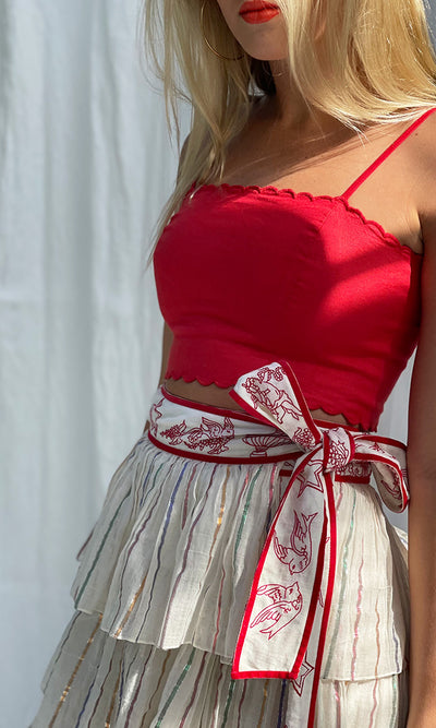 APPLE AND EVE RED SCALLOP TOP